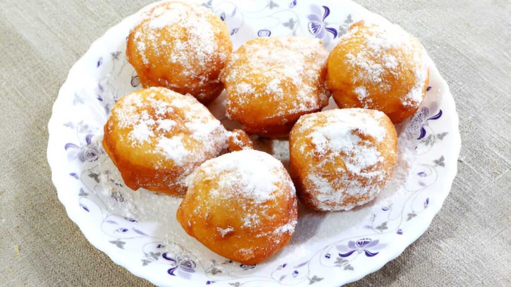 How to Store and Reheat Funnel Cake Bites